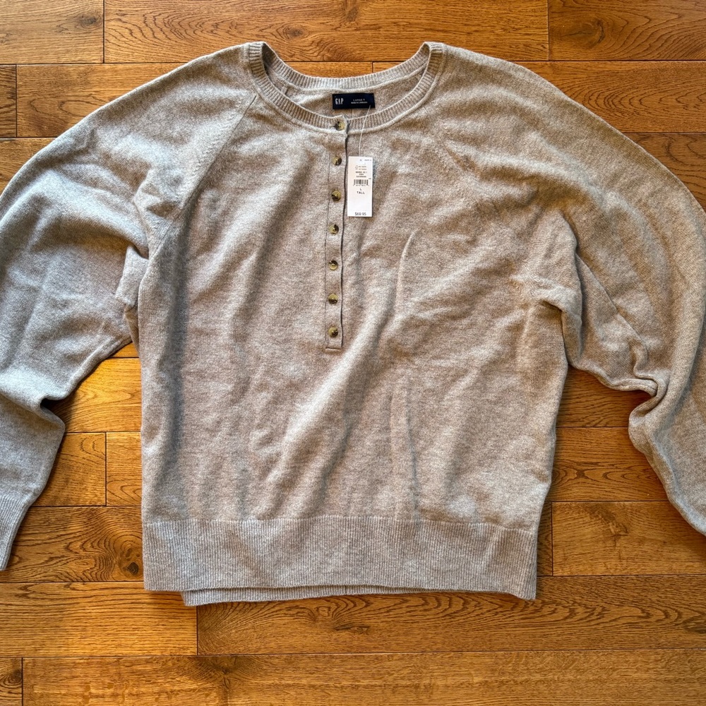 Gap Cassidy Henley sweater